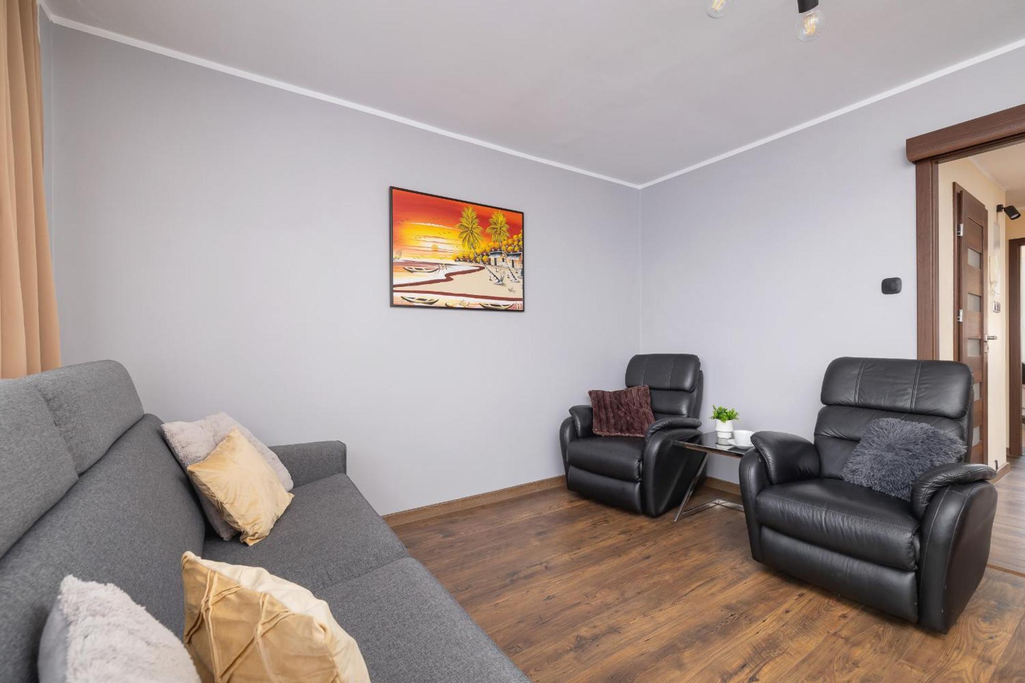 Apartamento Przytulny Z 3 Sypialniami Z Biurkiem Do Pracy Zdalnej By Renters Cracovia